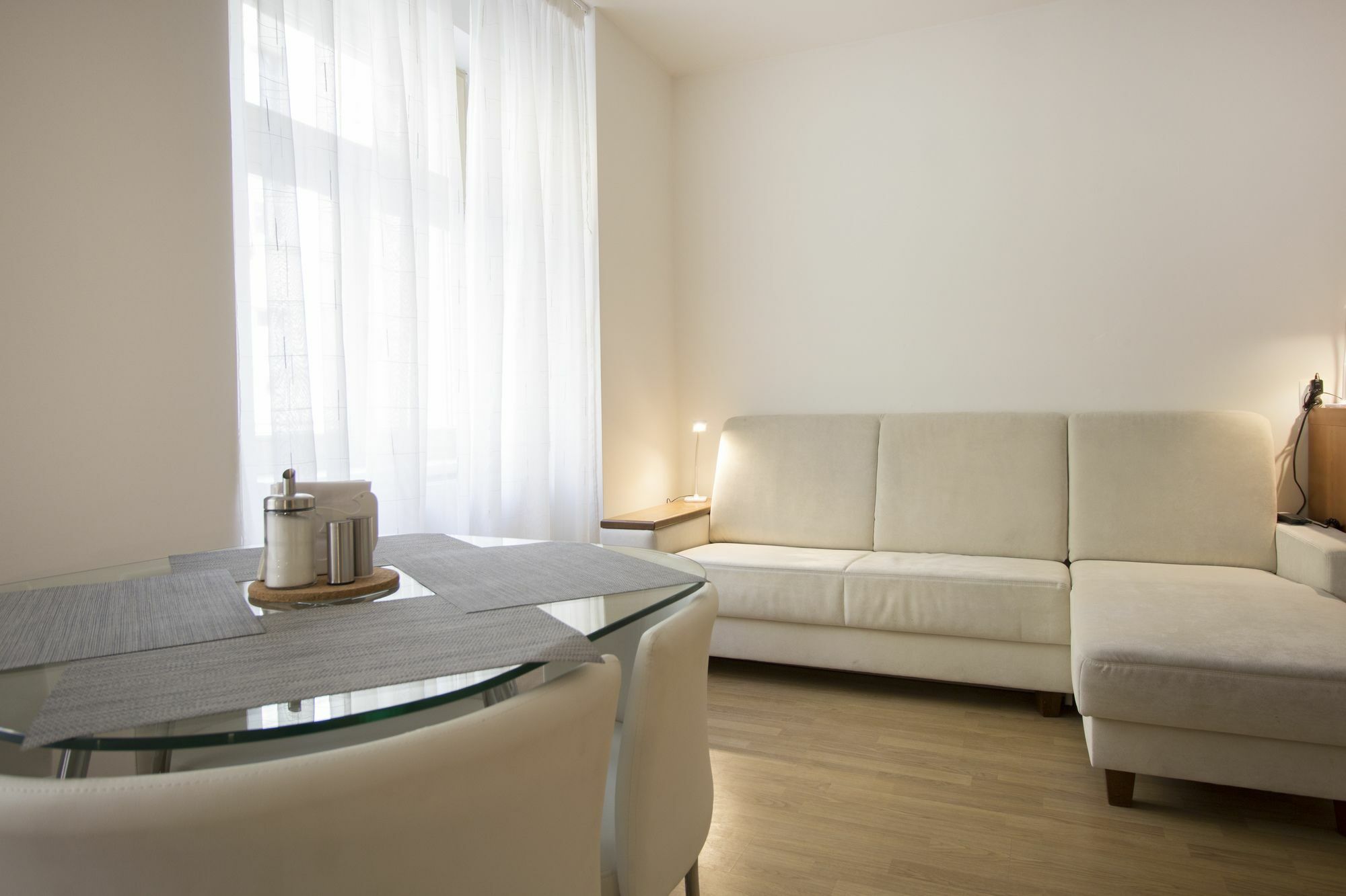 Luxurious Apartment Near Prague Castle Εξωτερικό φωτογραφία